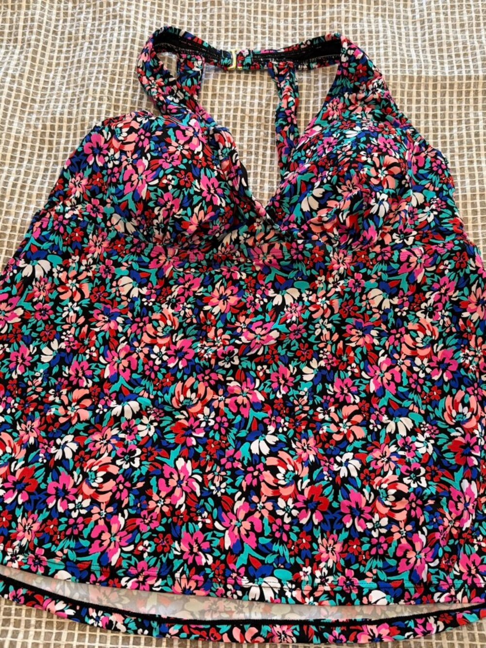 Island Escape Plus Size Printed H-Back Underwire  Tankini  Women Size 18W NWT